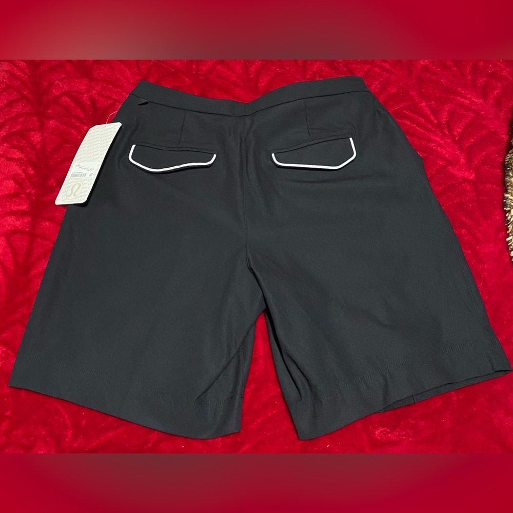 NWT Lululemon Size 6 Black Dress shorts Cute & Flattering Measurements in pics 🍋 - Picture 16 of 17
